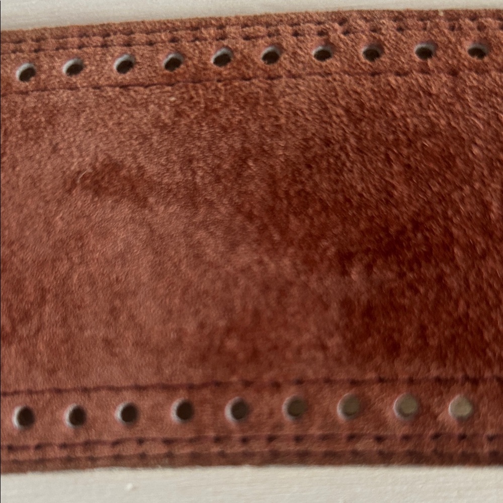 Axcess Cream Leather Belt - Picture 4 of 4